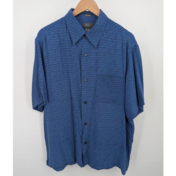 Crazy Horse 100% Silk Shirt Men’s Large Blue Black Pattern Short Sleeve - Picture 1 of 4